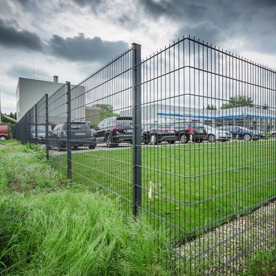 Projekt 12: Doppelstabmatten bei Autohaus Savcenko